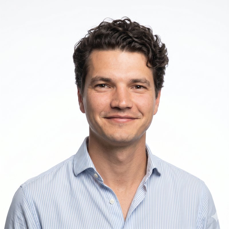 Maximiliaan Van Tuyll